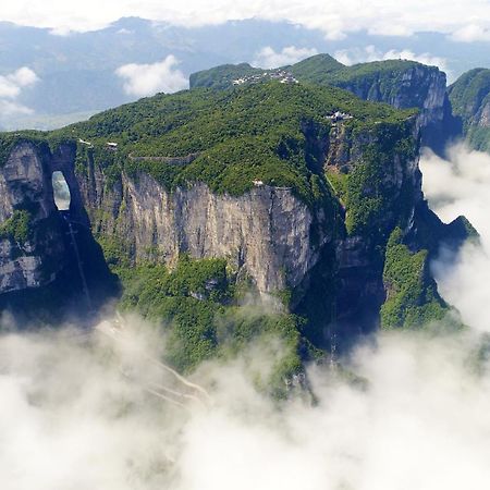 Zhangjiajie Borui Hotel - Tianmen Mountain Экстерьер фото